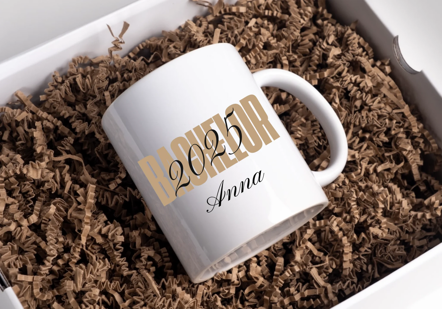 Personalisierte Tasse Bachelor 2025