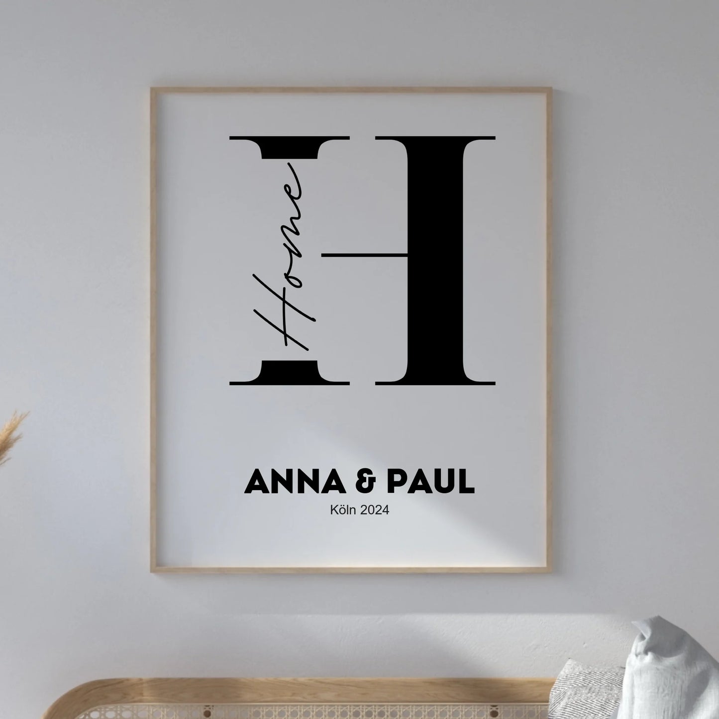 Minimalistisches Poster "HOME" in schwarz weiß mit Namen