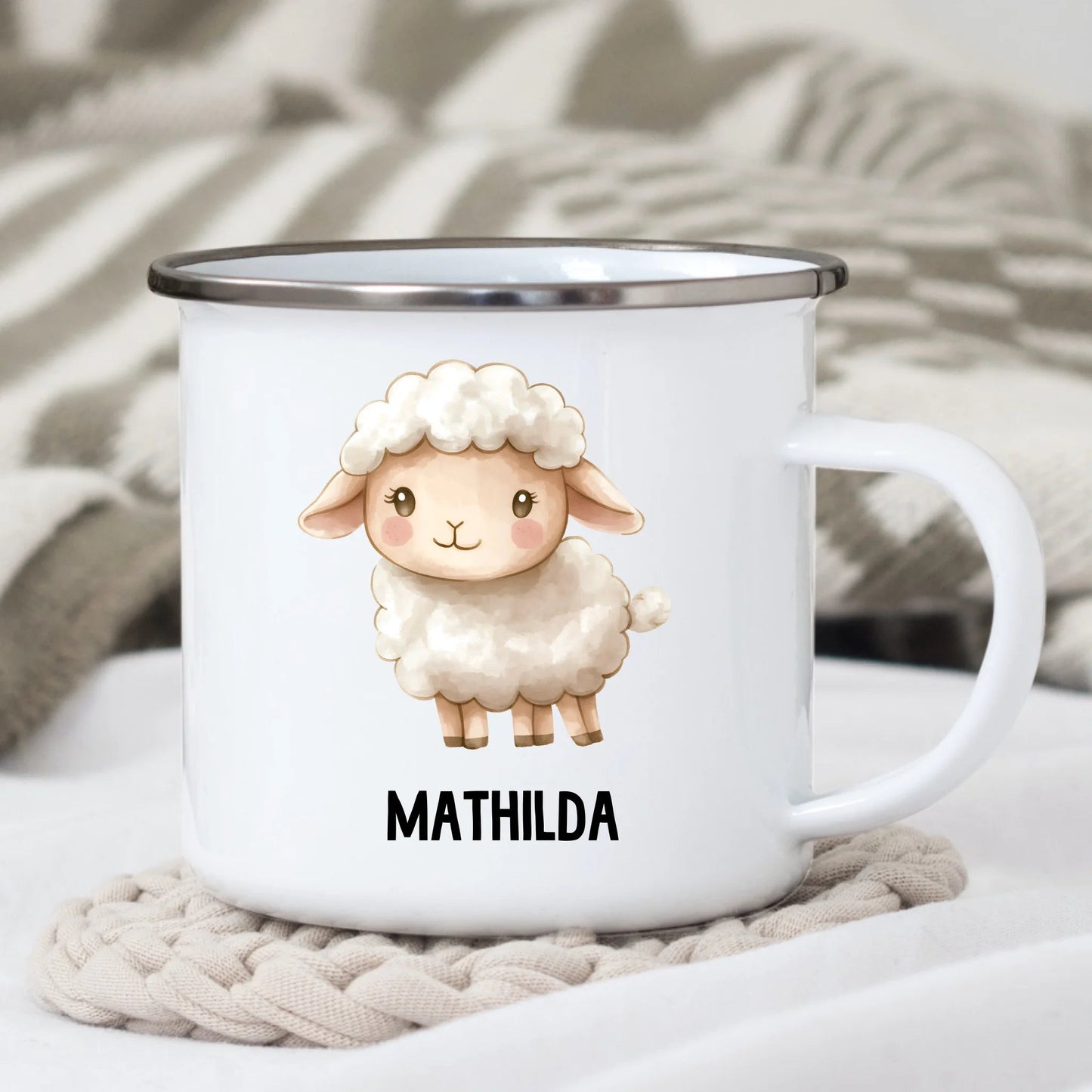 Personalisierte Kindertasse Schaf mit Namen Little Mathilda Little Mathilda Emaille Tasse