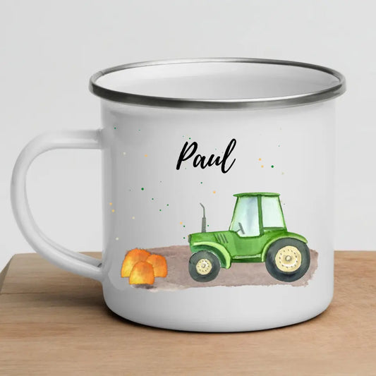 Personalisierte Emaille-Kindertasse mit Traktor im Heu