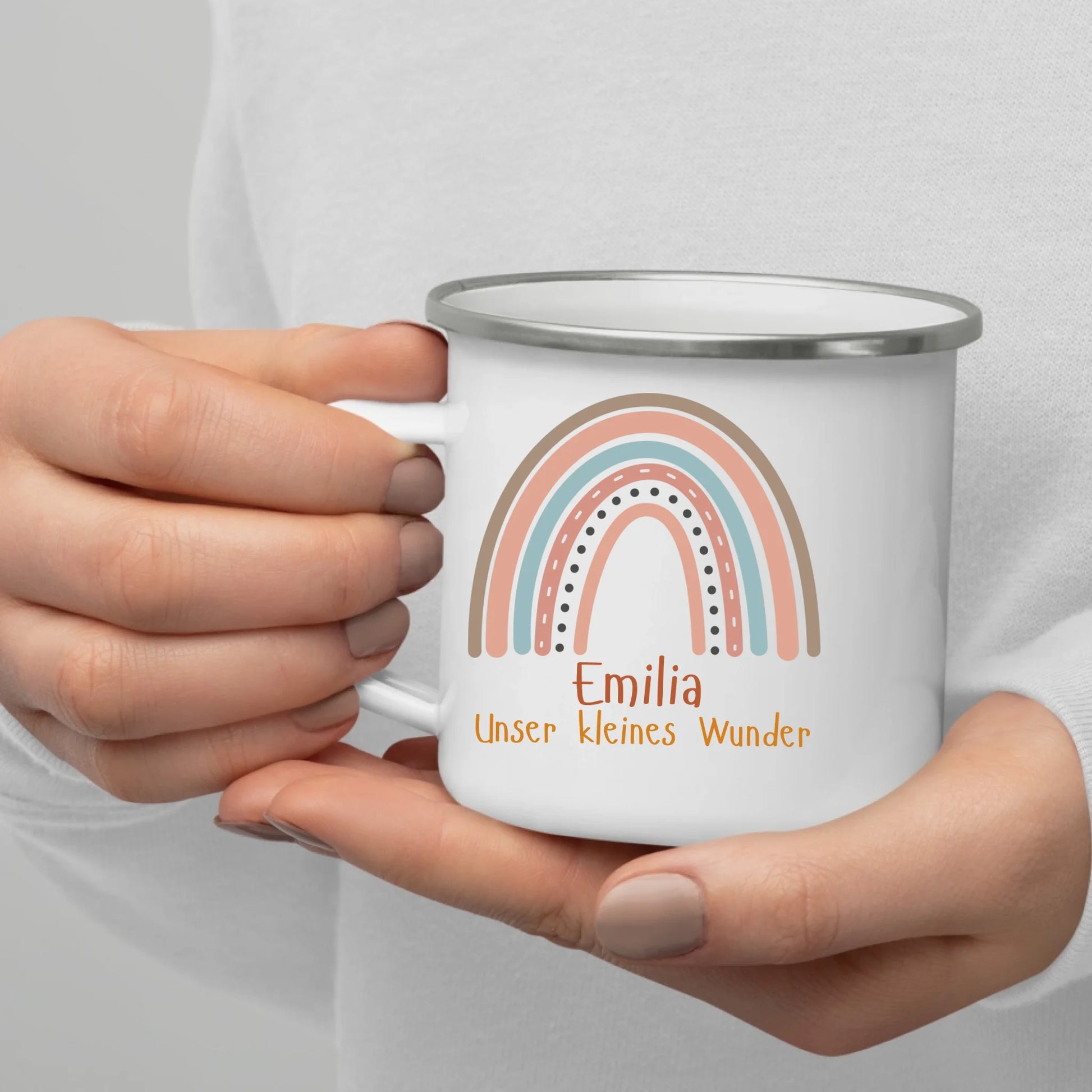 Emaille Kindertasse mit Henkel – bruchsicherer Kinderbecher mit Namen, ideal als Geschenk im Herbst
