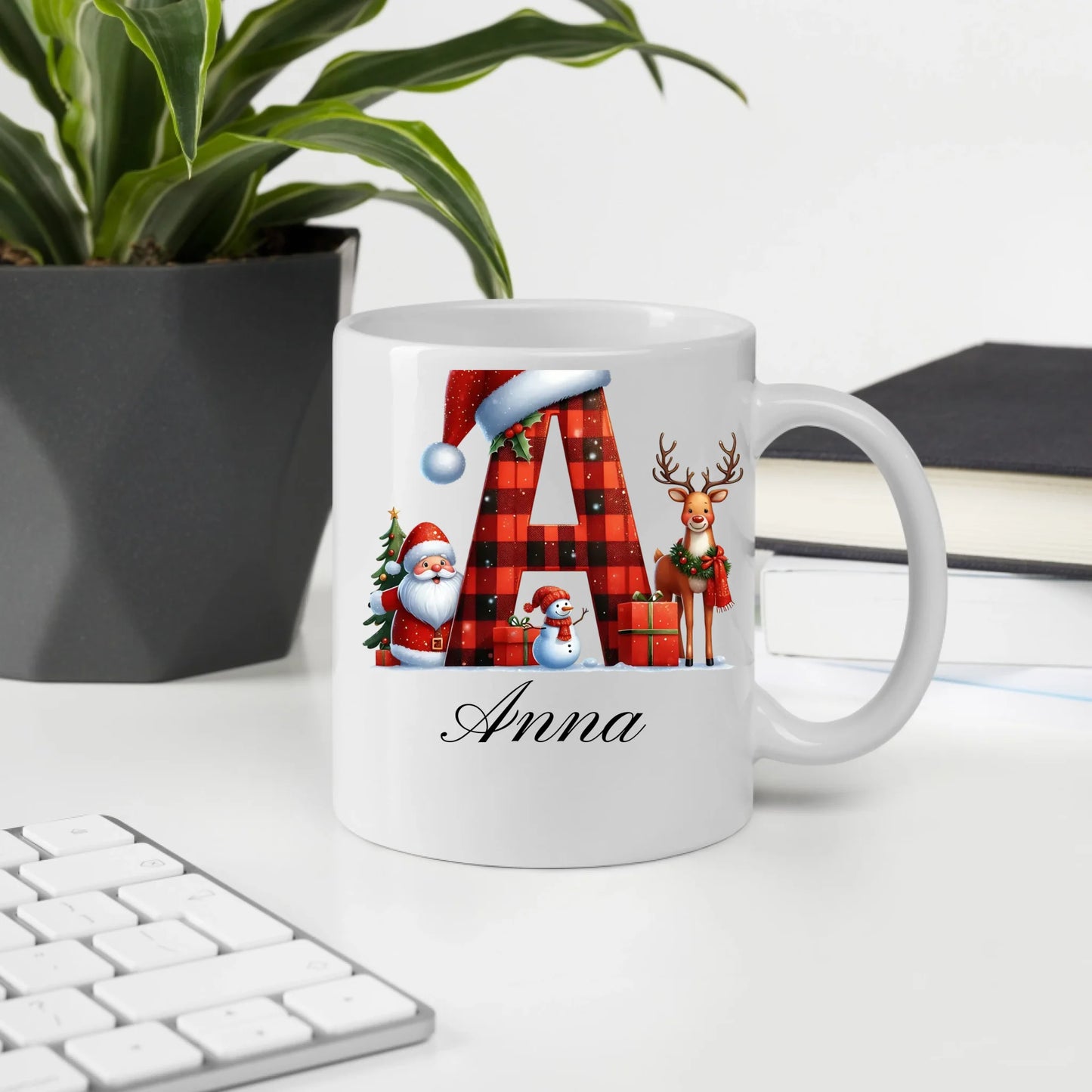 Personalisierte Weihnachtstasse mit Namen und Buchstaben
