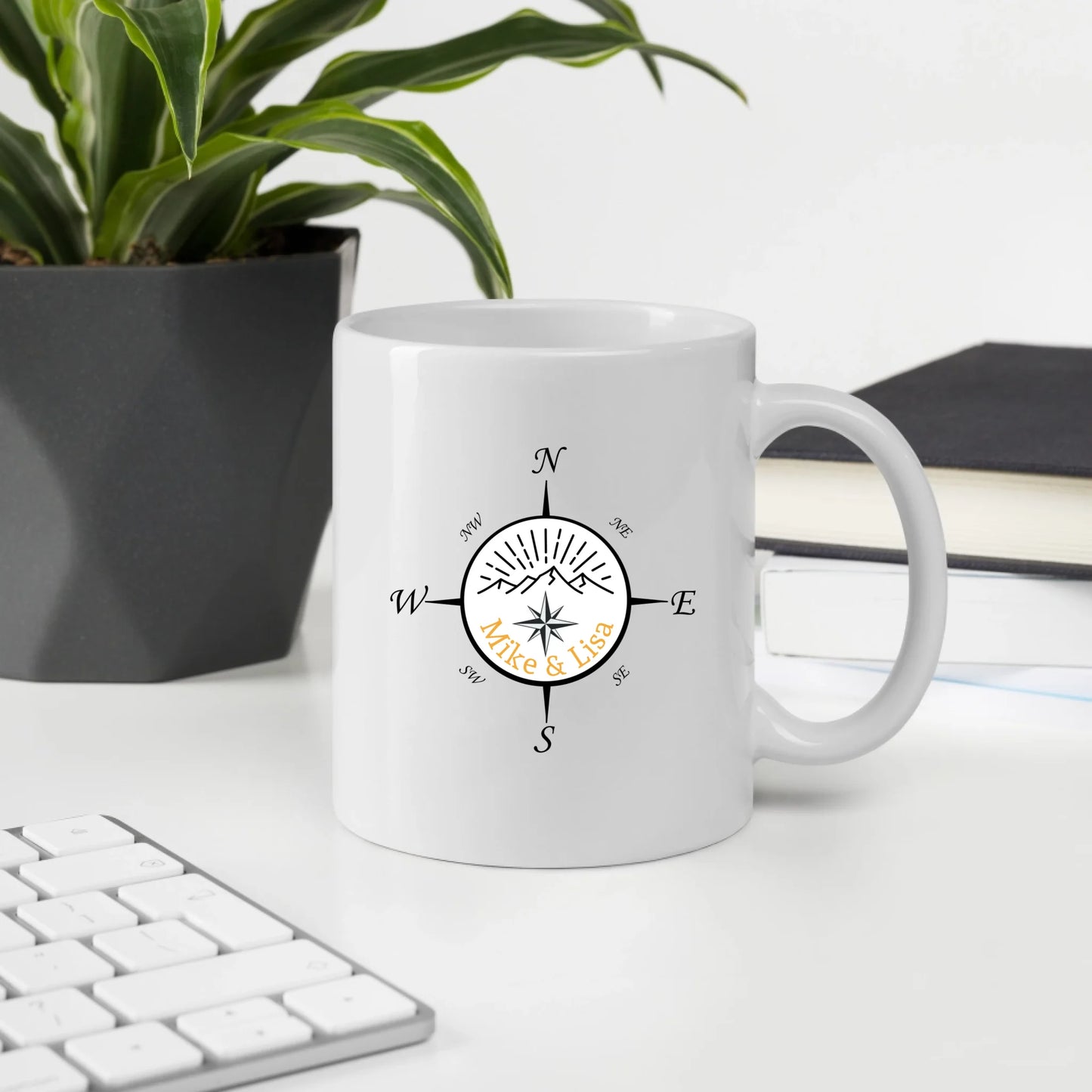 Personalisierte Emaille Camping Tasse "Kompass"