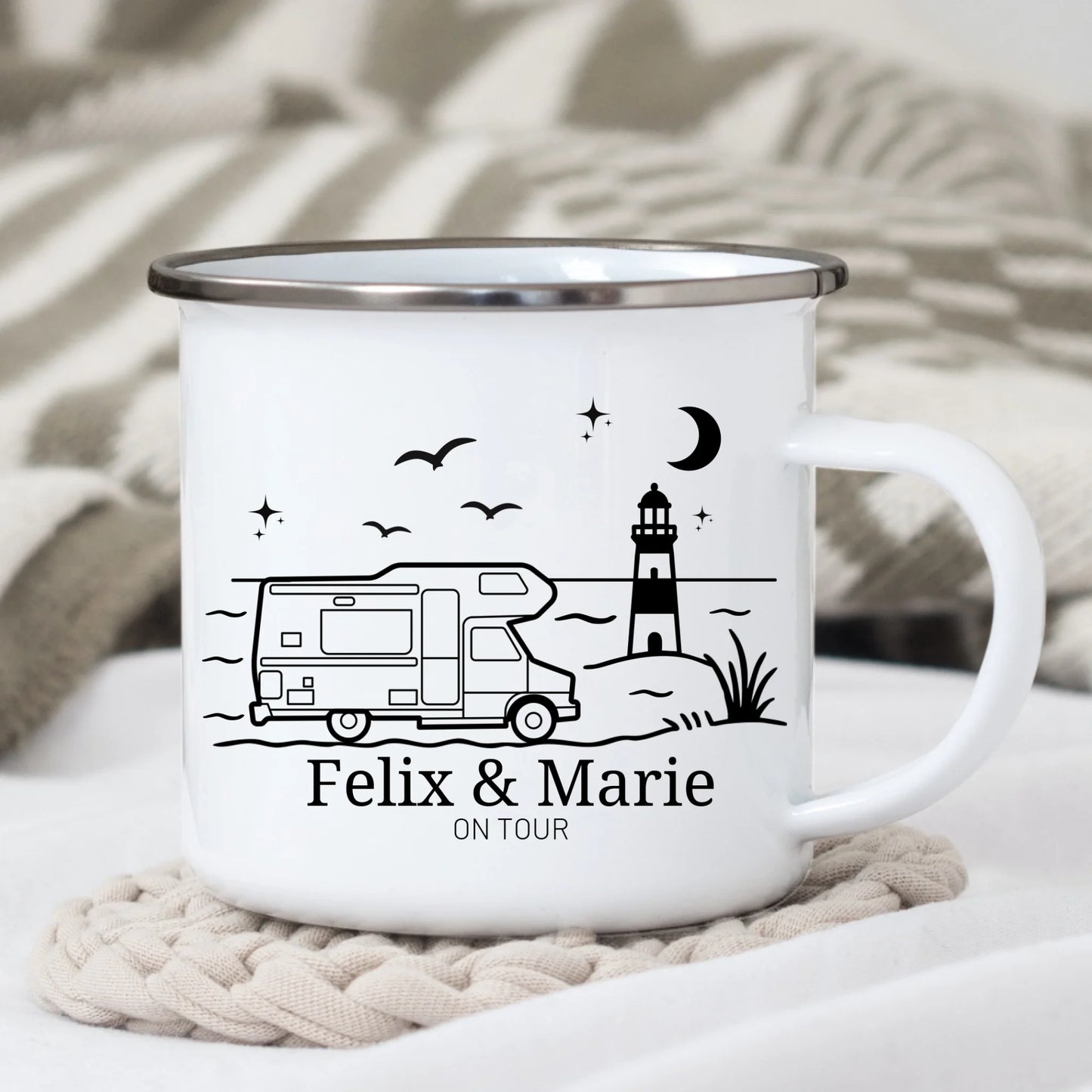 Emaille Camping Tasse Wohnwagen am Meer