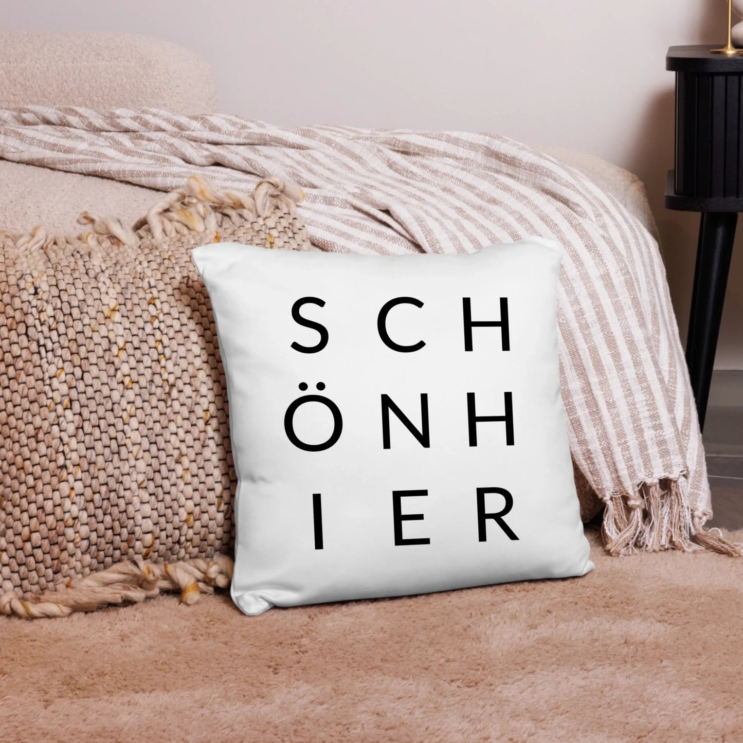 Dekokissen „SCHÖN HIER“ – Modernes Baumwollkissen mit Aufdruck