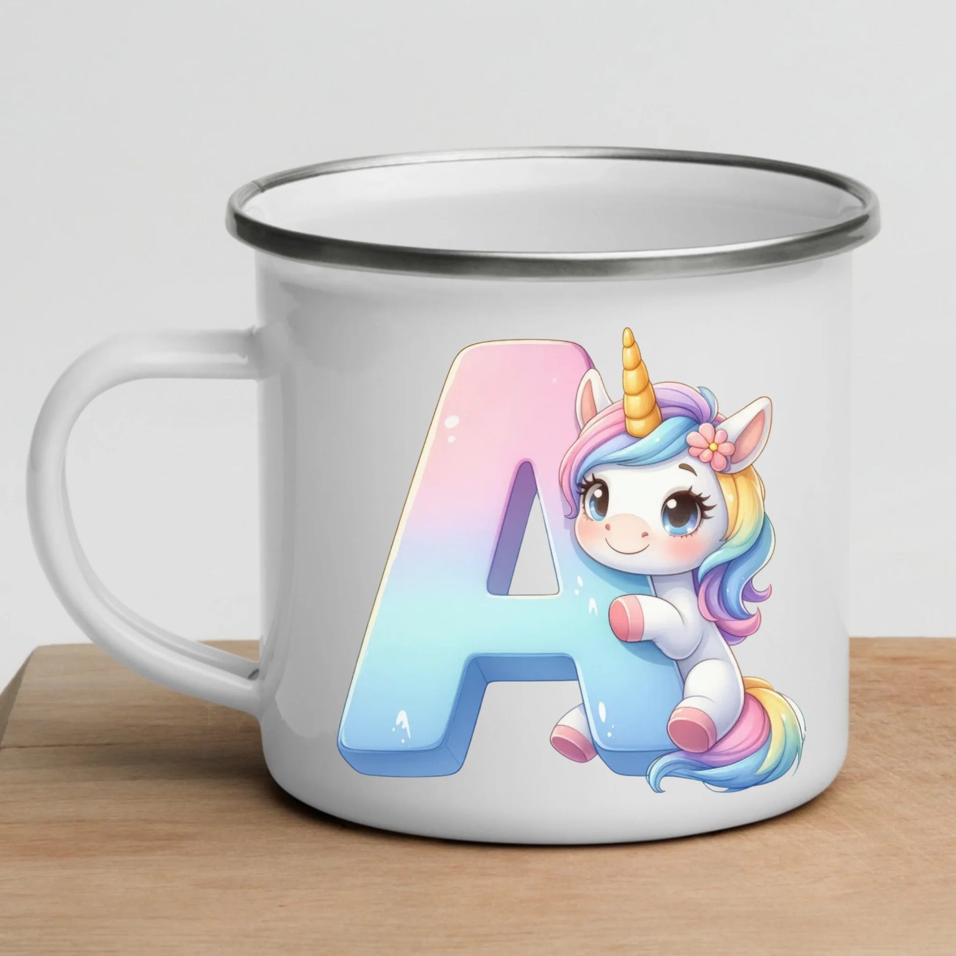 Personalisierte Emaille Kindertasse mit Namen von Little Mathilda – bruchsicherer Kinderbecher aus Emaille mit Henkel