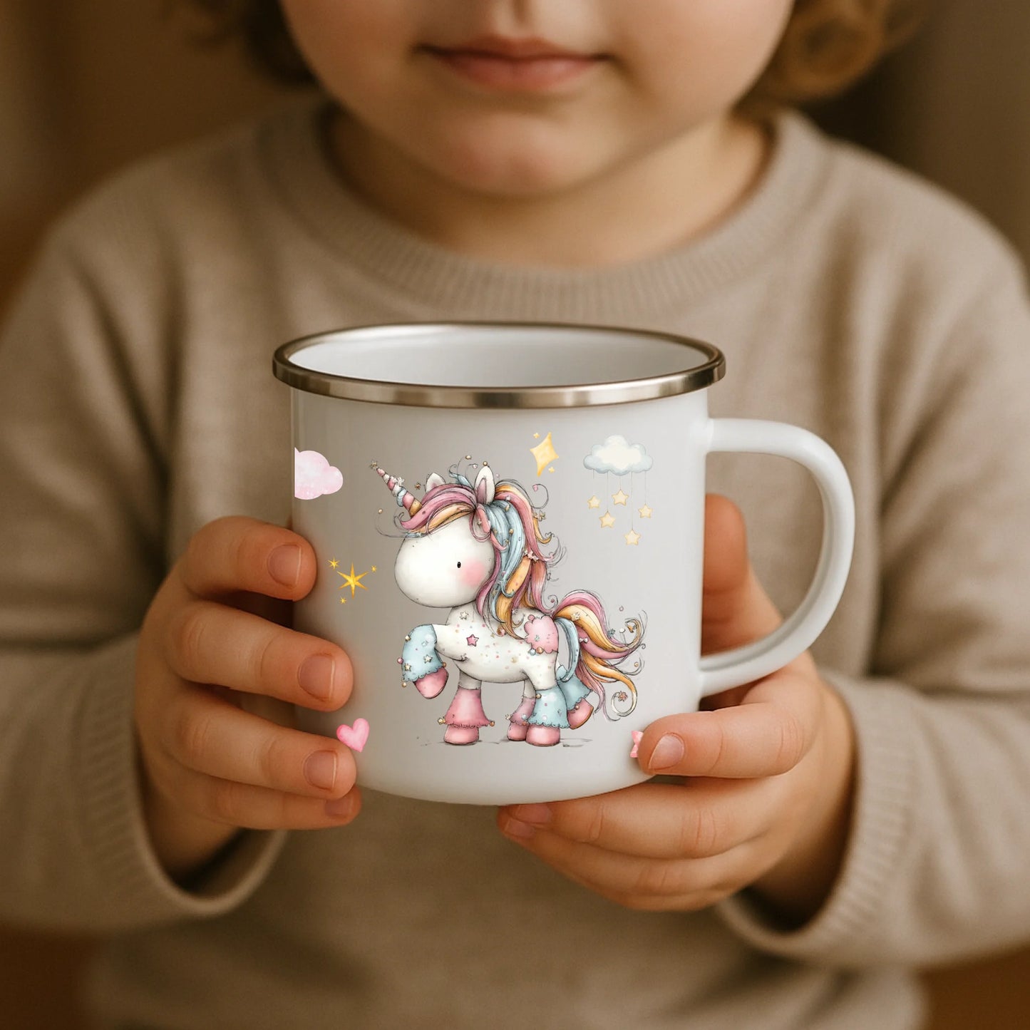 Emaille Kindertasse mit Namen von Little Mathilda – kratzfest, bruchsicher und recyclebar, ideal für den Alltag mit Kindern