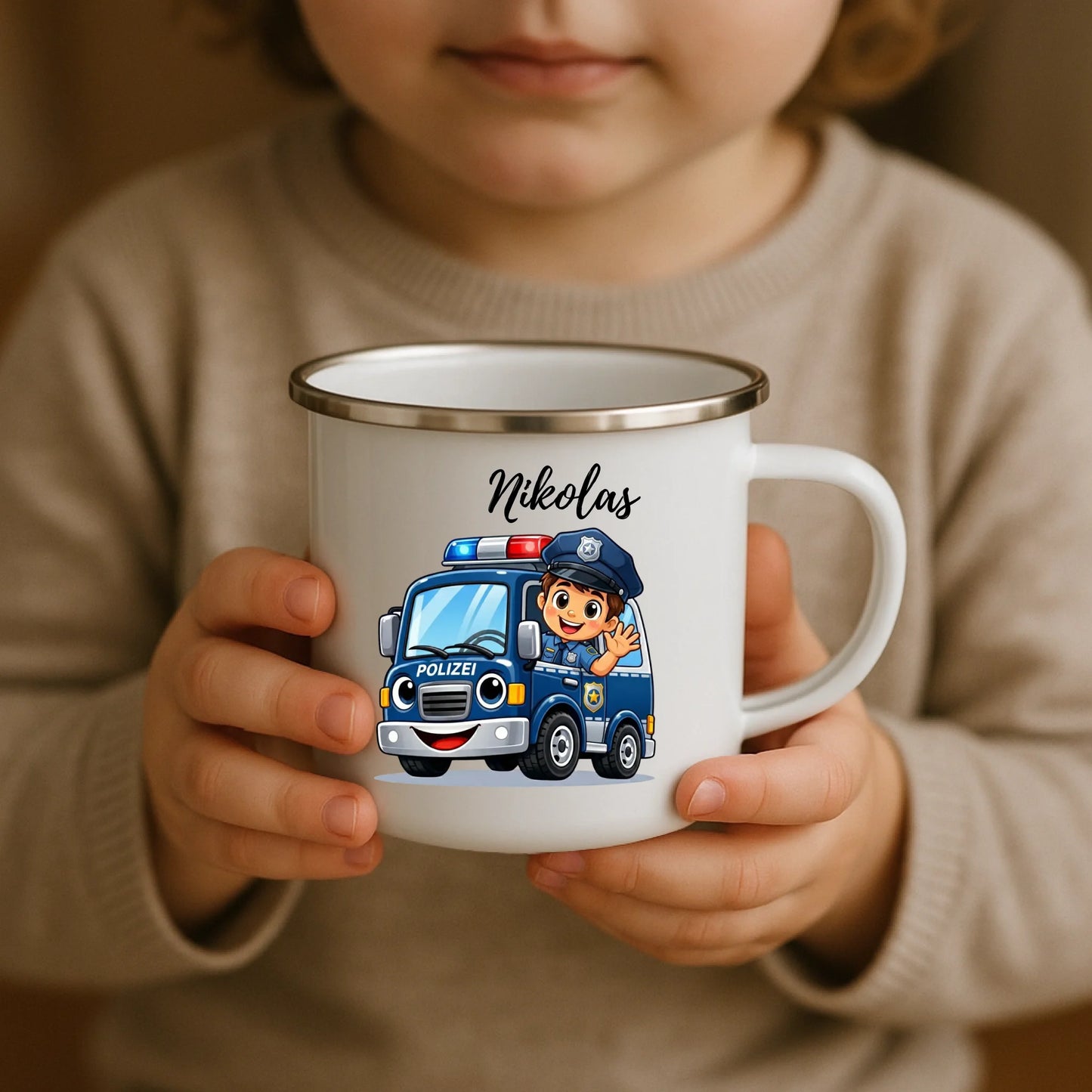 Emaille Kindertasse mit Namen von Little Mathilda – kratzfest, bruchsicher und recyclebar, ideal für den Alltag mit Kindern