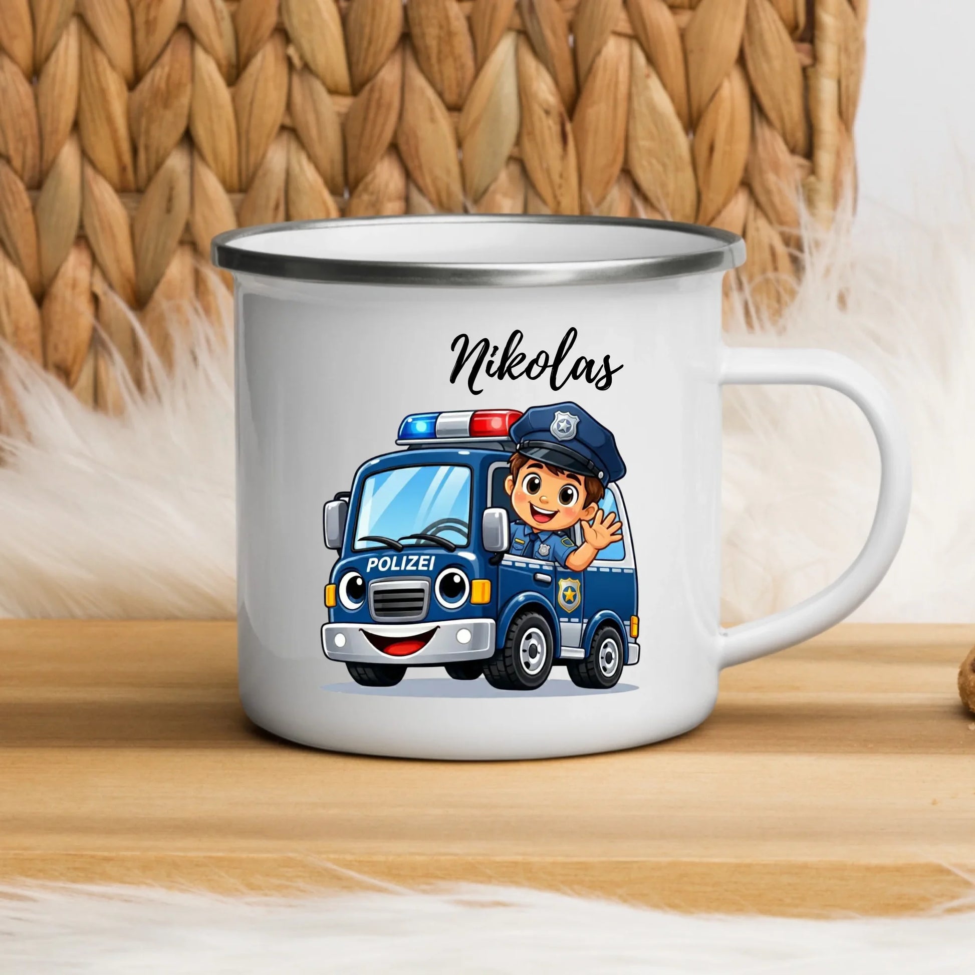 Kratzfeste Emaille Kindertasse mit Henkel – bruchsicherer Kinderbecher mit Namen und nachhaltiger Emaille-Beschichtung