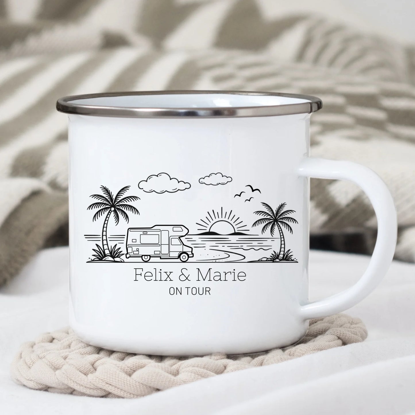 Personalisierte Camping Tasse mit Namen – Emaille oder Keramik – Geschenk für Camper, Wohnmobil & Vanlife