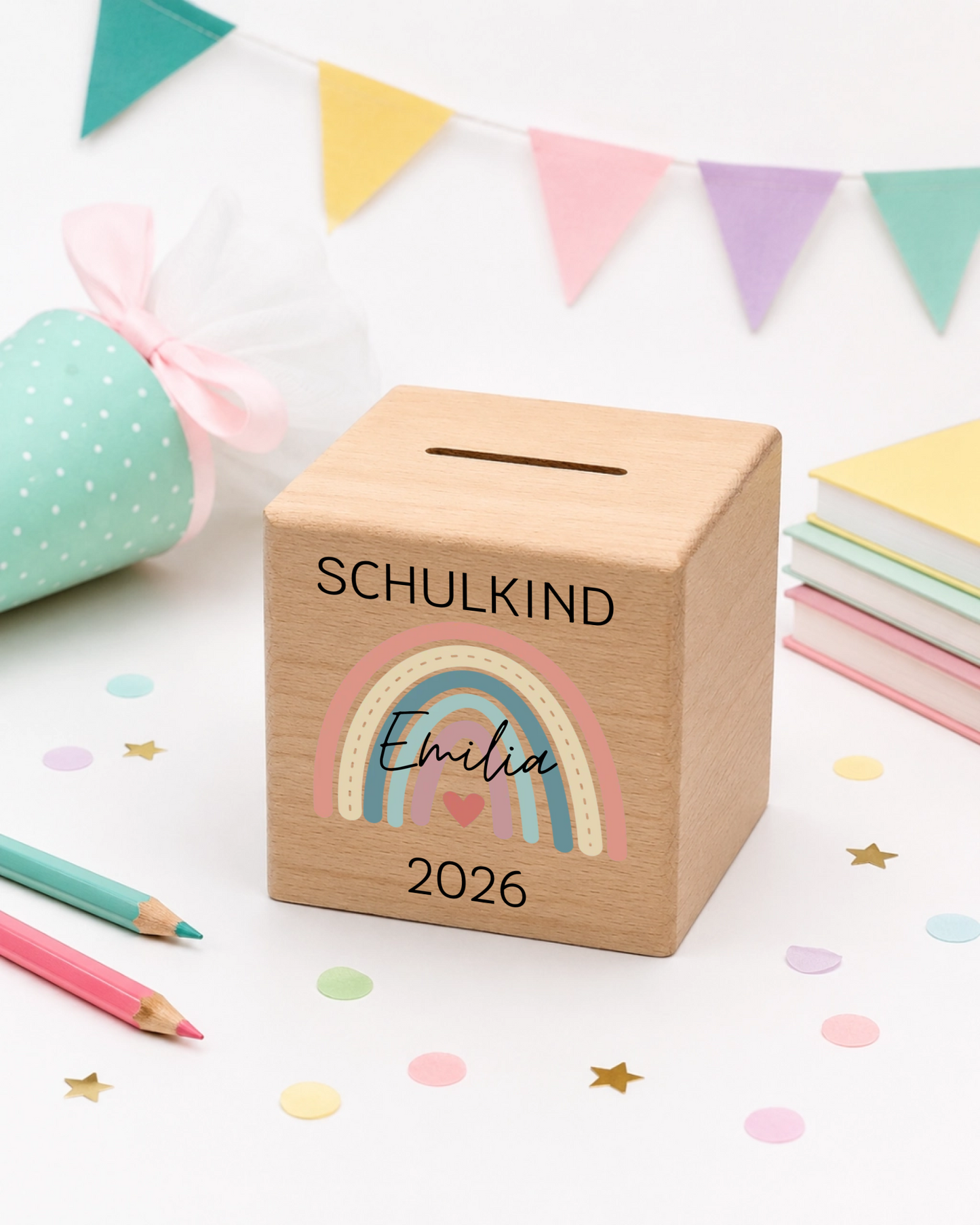 Personalisierte Holzspardose zur Einschulung mit Name, Datum & Regenbogen