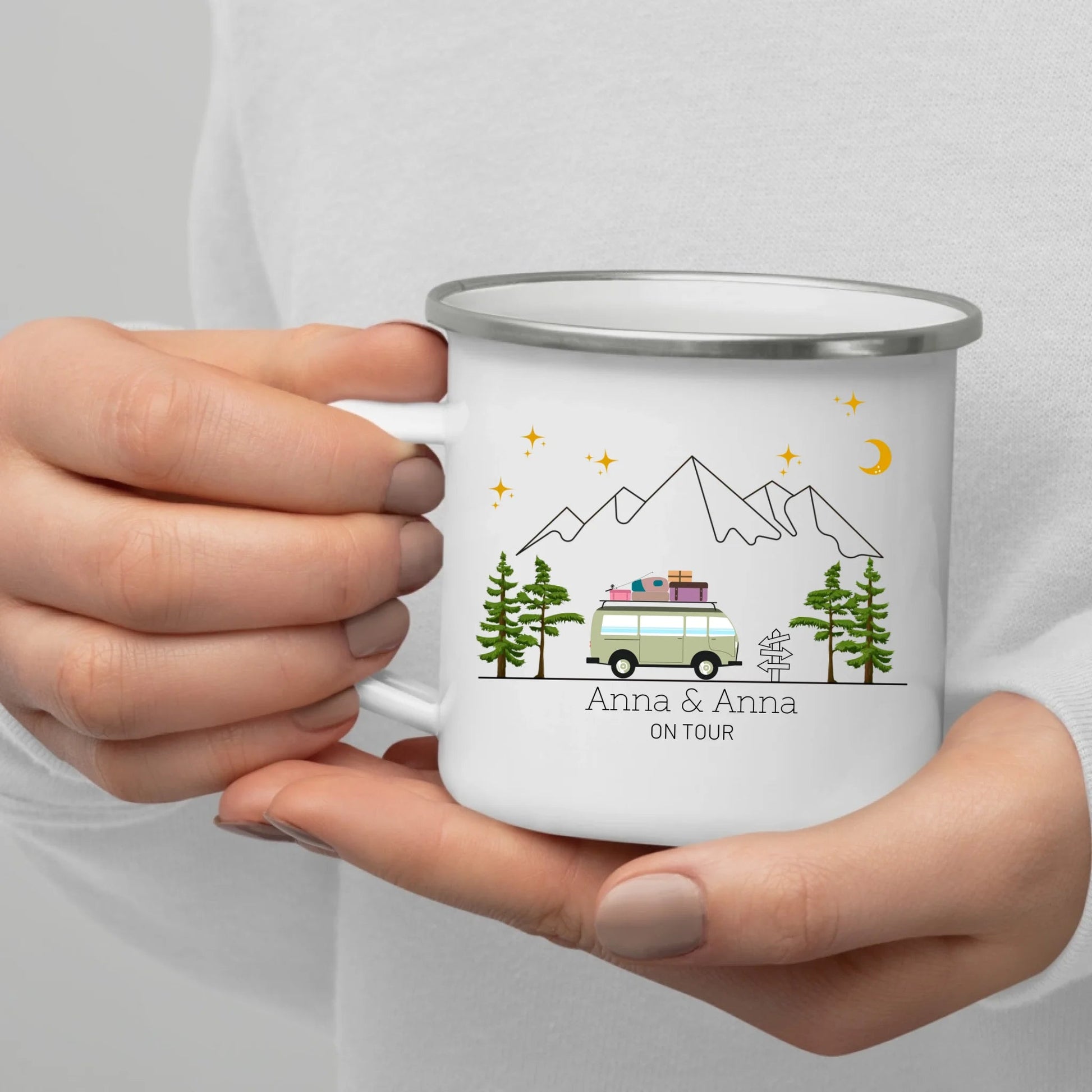 Bunter Reisecamper mit Gepäck Little Mathilda Little Mathilda Emaille Tasse
