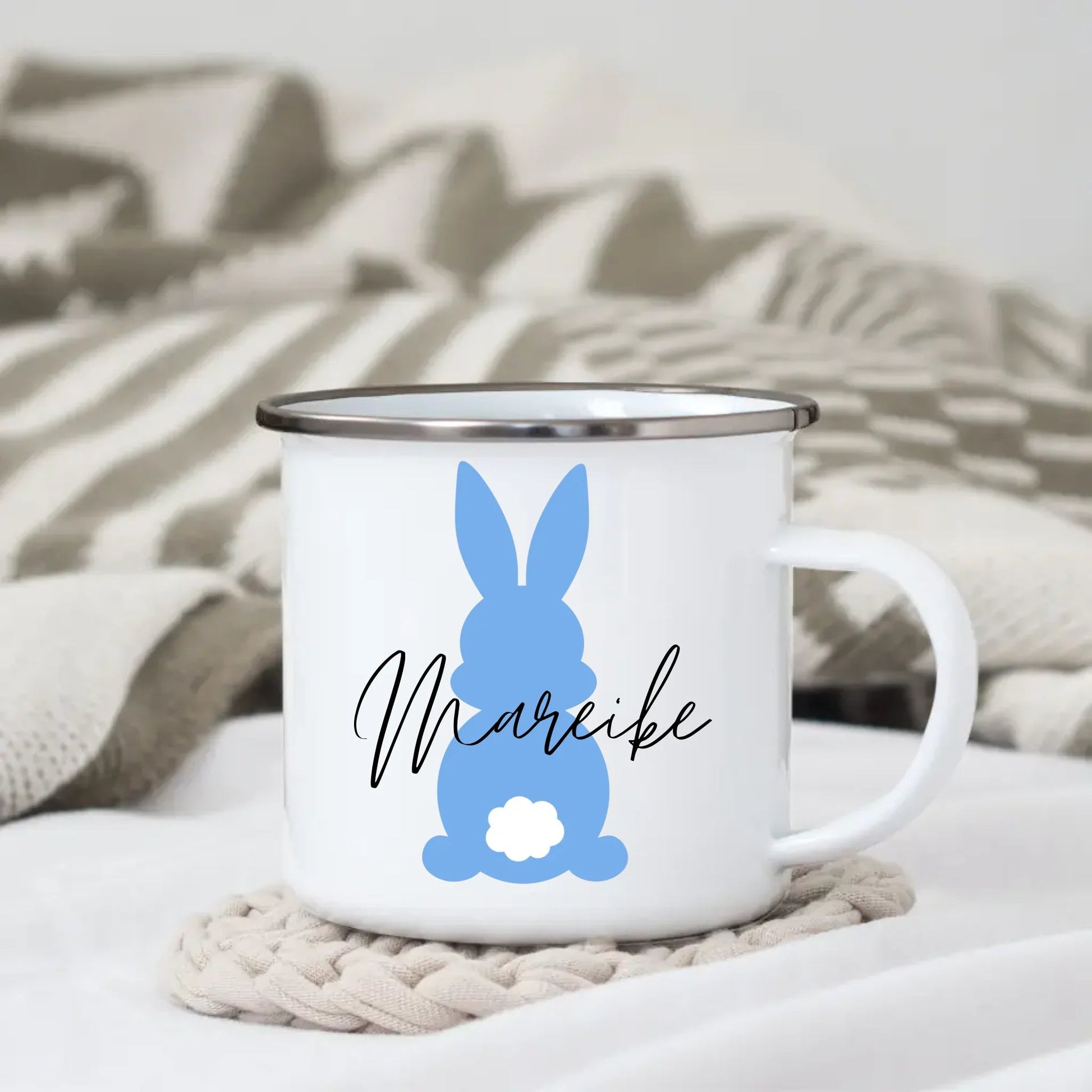 Ostertassen für Kinder "Bunter Osterhase mit Namen" Little Mathilda Little Mathilda Emaille Tasse