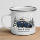 Personalisierte Emaille Camping Tasse mit Namen „Campervan im Winter“ Little Mathilda Little Mathilda Emaille Tasse
