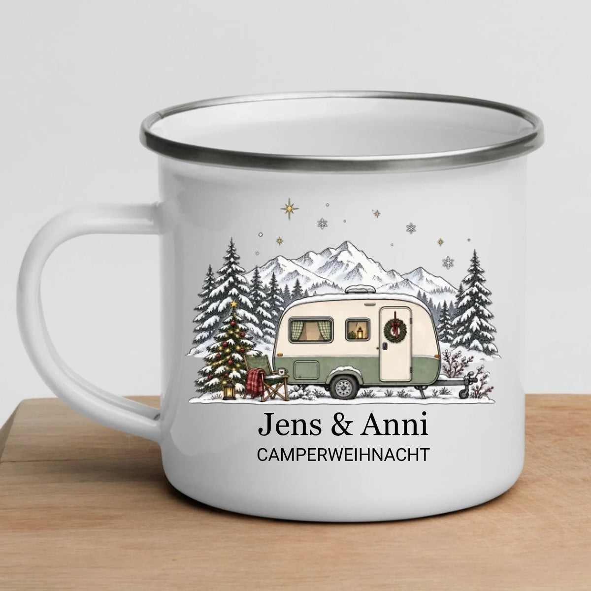 Personalisierte Emaille Camping Tasse mit Namen „Wohnwagen Weihnachten“ Little Mathilda Little Mathilda Emaille Tasse