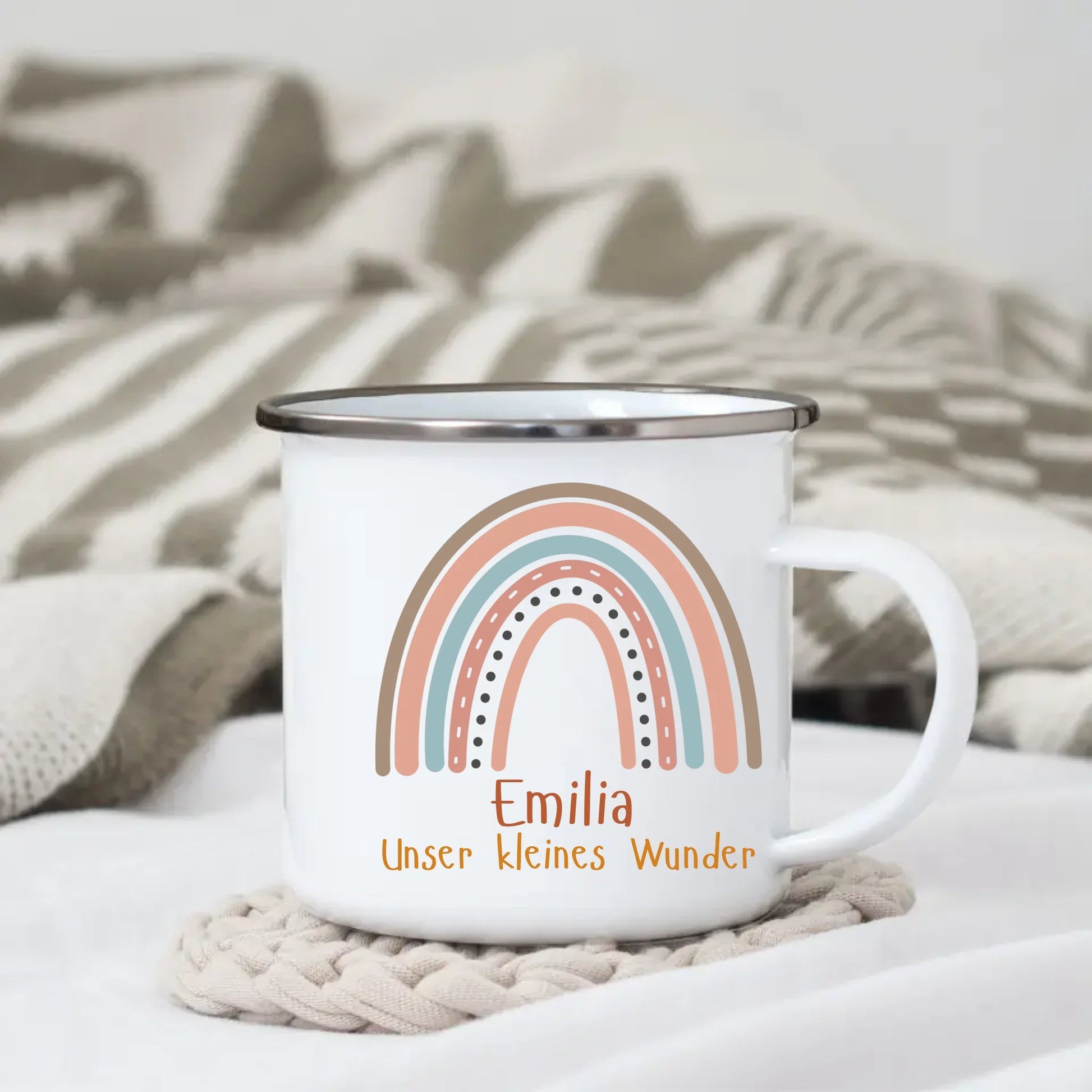 Personalisierte Emaille Kindertasse mit Regenbogen, Wunschnamen und einem Spruch Little Mathilda Little Mathilda Emaille Tasse