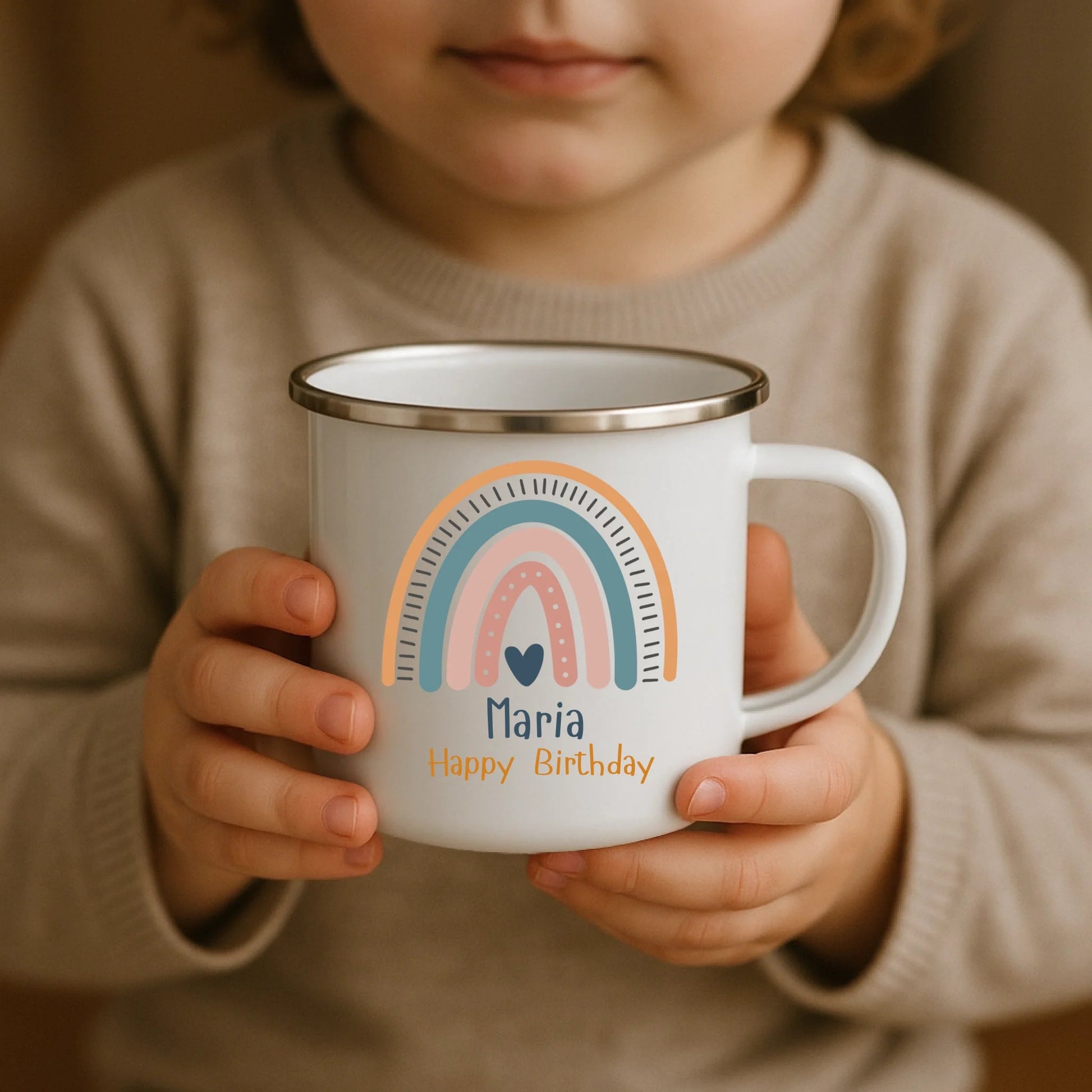 Emaille Kindertasse mit Namen von Little Mathilda – kratzfest, bruchsicher und recyclebar, ideal für den Alltag mit Kindern