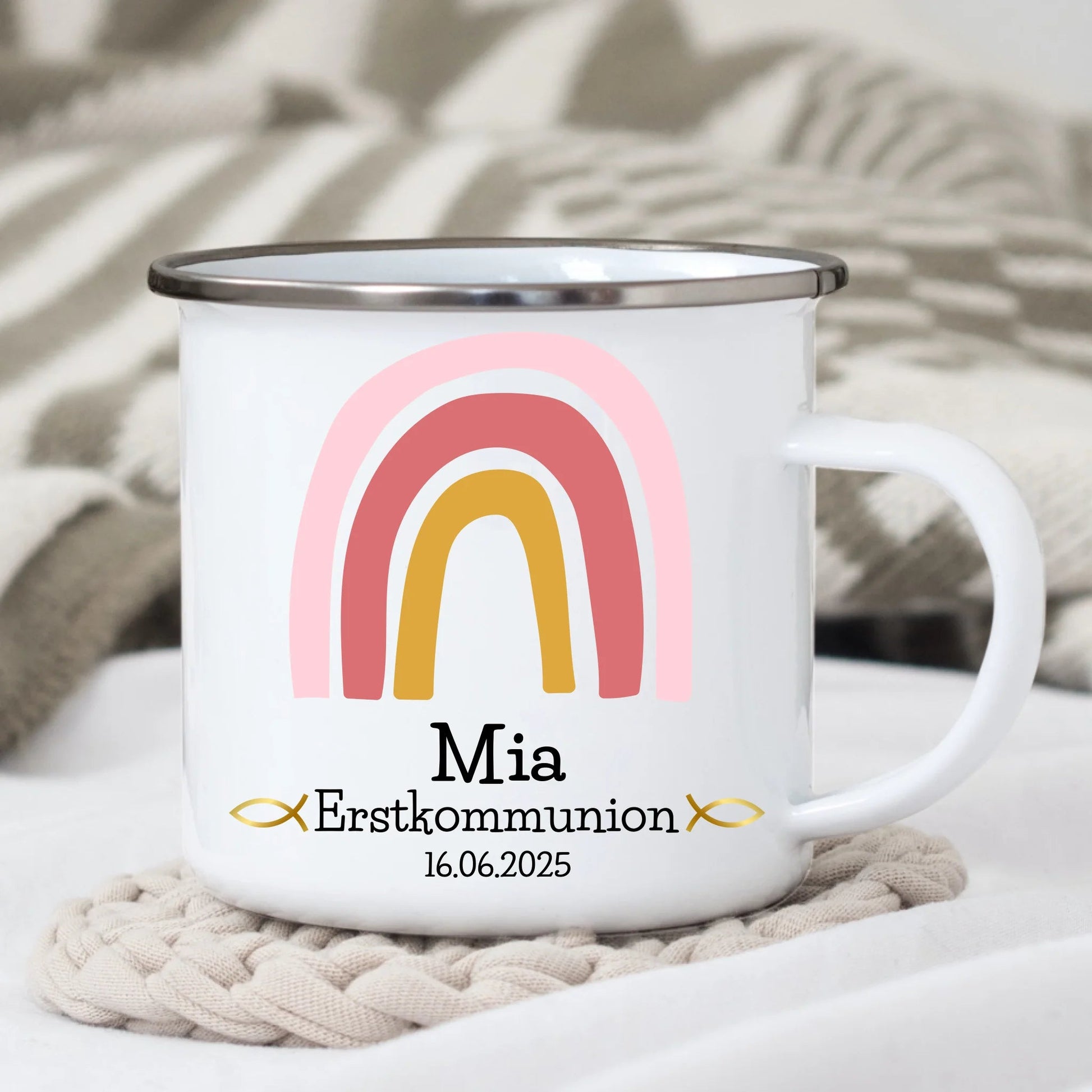 Personalisierte Emaille Kindertasse zur Erstkommunion in Regenbogen - Rosa Little Mathilda Little Mathilda Emaille Tasse