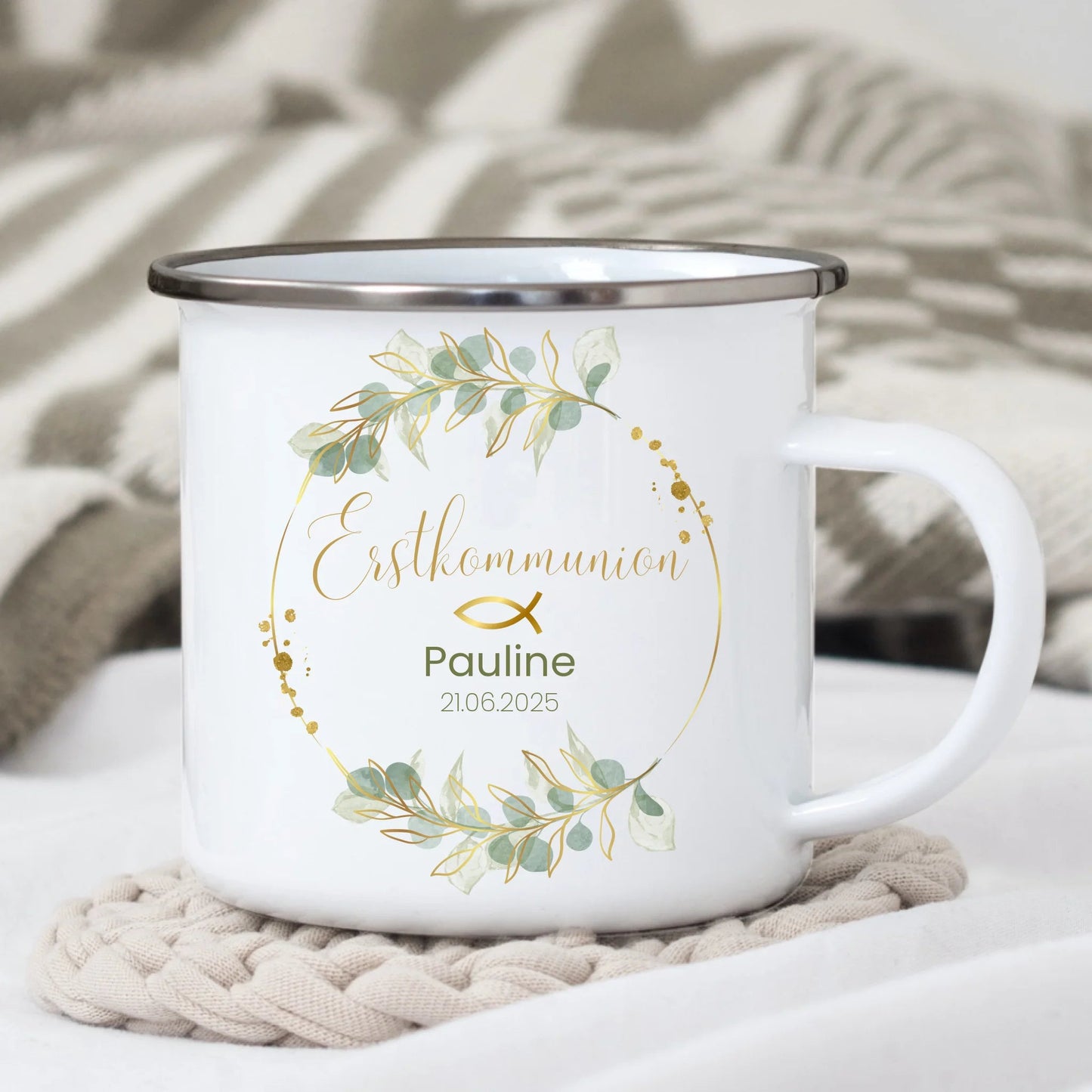Personalisierte Emaille - Tasse zur Erstkommunion mit Blumenkranz Little Mathilda Little Mathilda Emaille Tasse