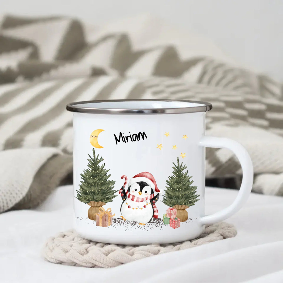 Personalisierte Weihnachtstasse für Kinder „Pinguin“ mit Namen Little Mathilda Little Mathilda Emaille Tasse