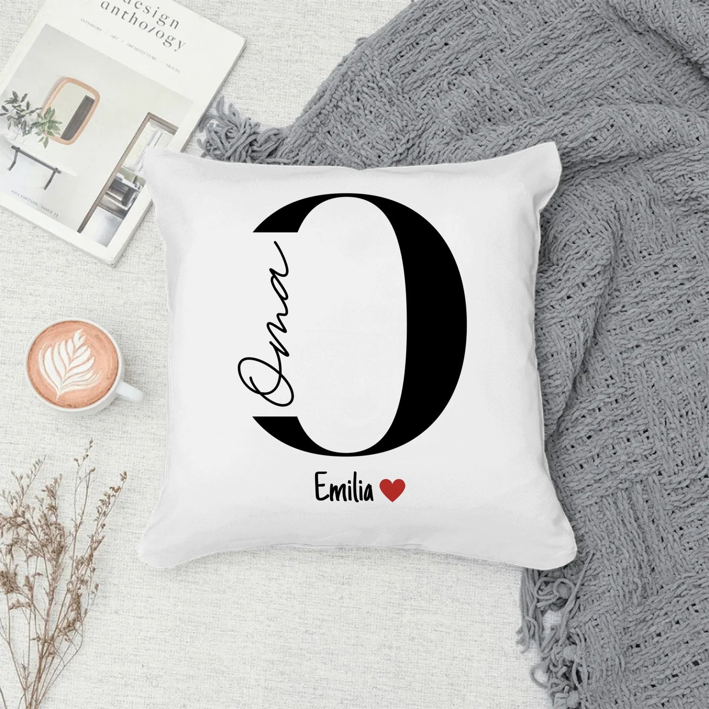 Oma - Tasse mit Namen der Enkelkinder Little Mathilda Little Mathilda Kissen