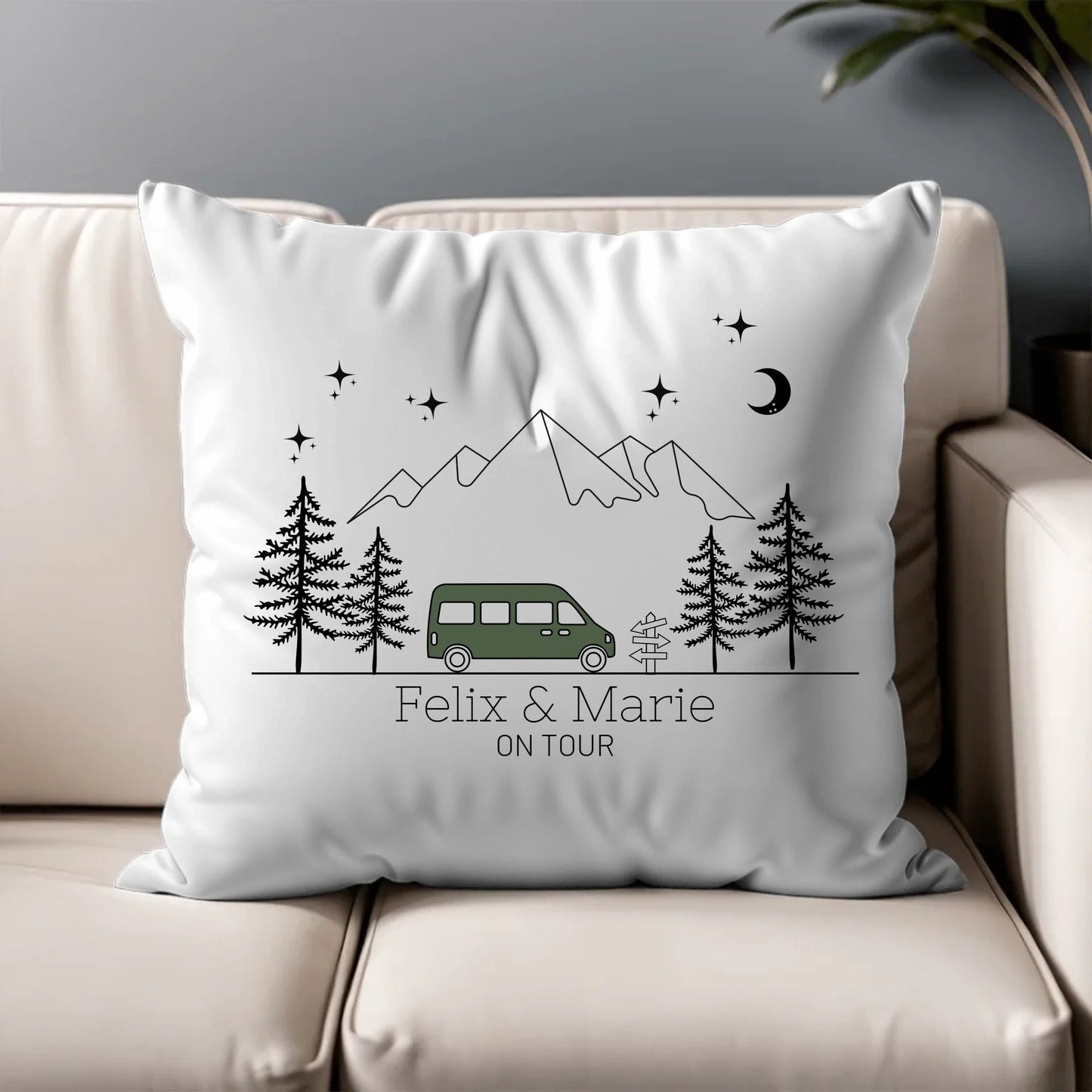 Personalisiertes Camper-Kissen mit Namen – Bunter Camper – Baumwolle Little Mathilda Little Mathilda Kissen