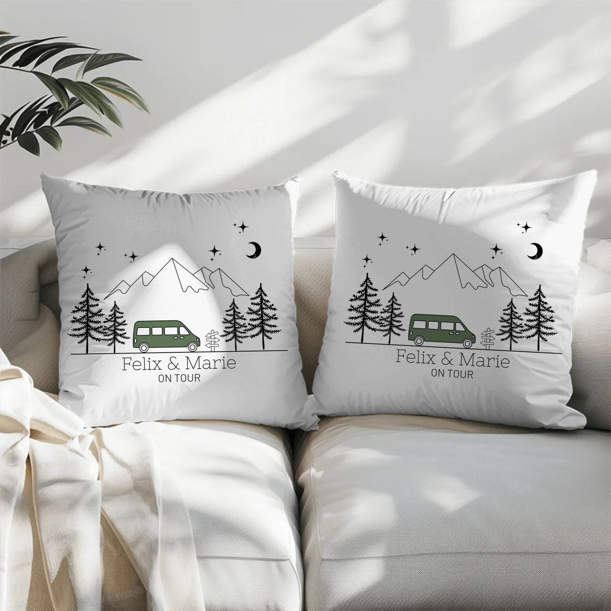 Personalisiertes Camper-Kissen mit Namen – Bunter Camper – Baumwolle Little Mathilda Little Mathilda Kissen