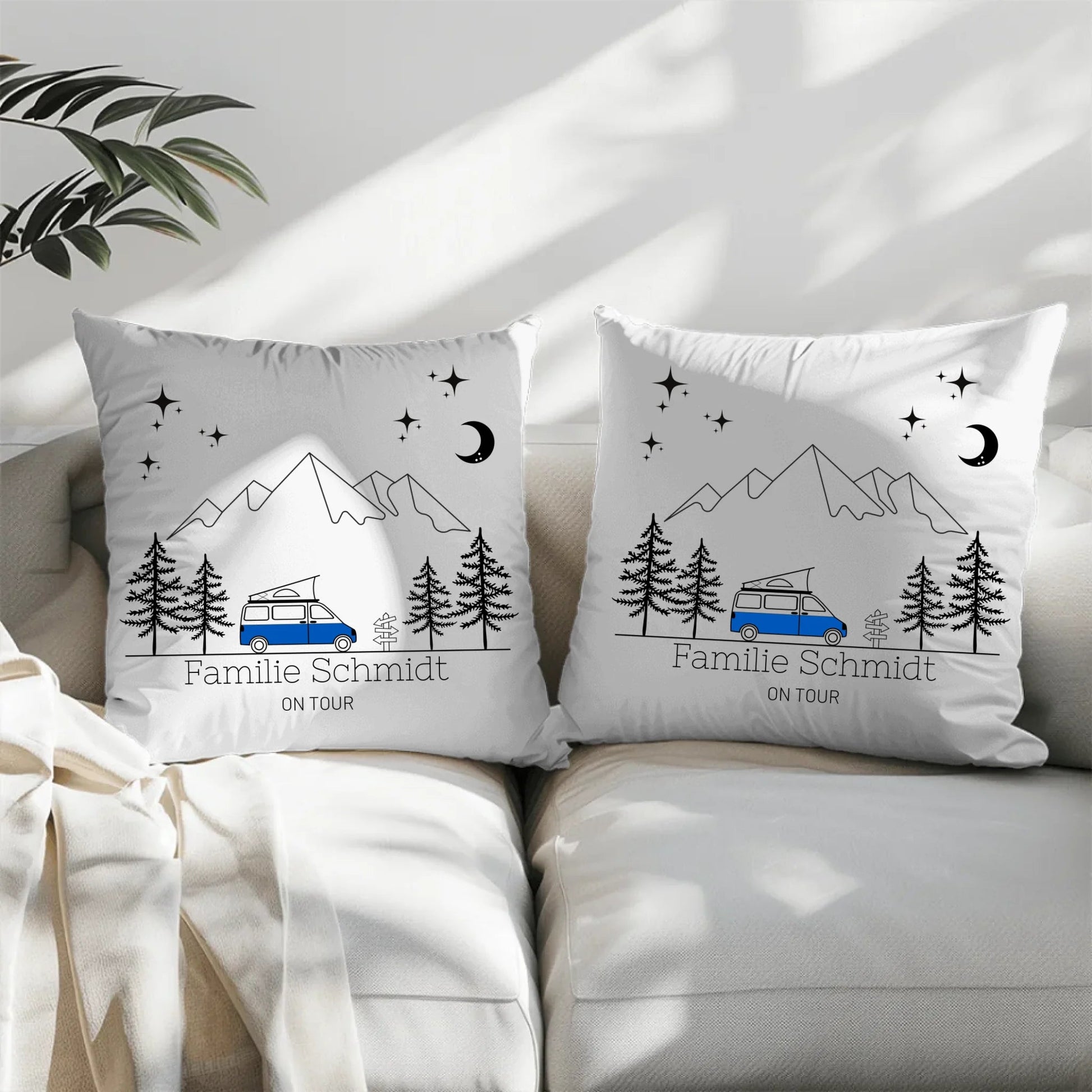 Personalisiertes Camping Kissen aus Baumwolle Campervan mit Aufstelldach Little Mathilda Little Mathilda Kissen