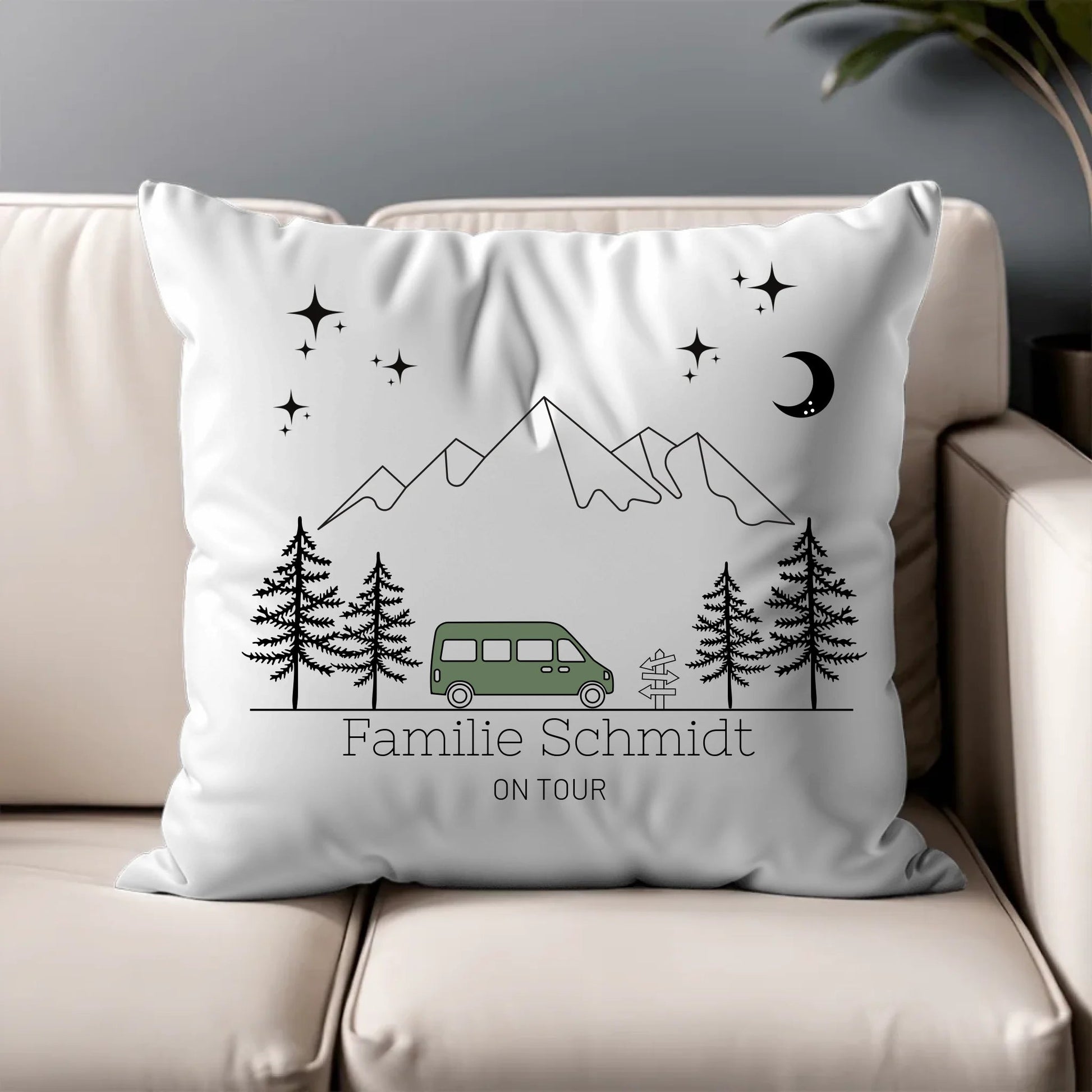Personalisiertes Camping Kissen: Camping Van (40x40cm Baumwolle) Little Mathilda Little Mathilda Kissen