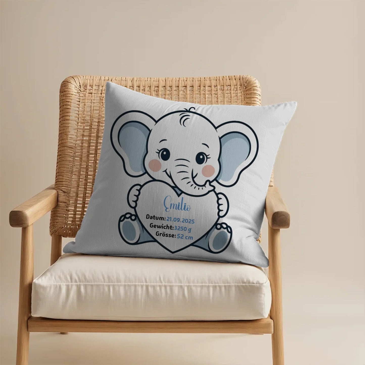 Personalisiertes Geburtskissen Elefant mit Namen, Datum, Gewicht und Größe Little Mathilda Little Mathilda Kissen
