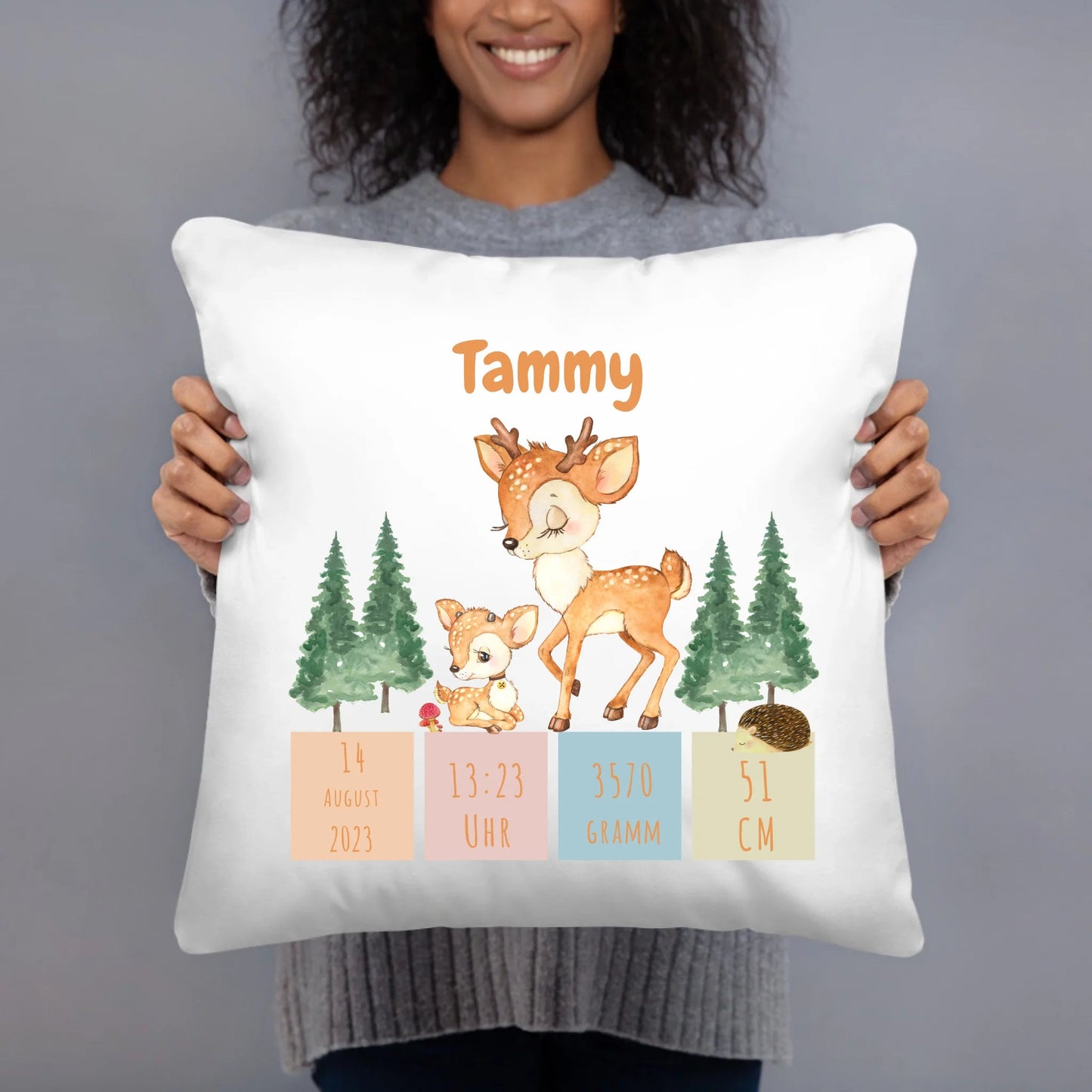 Personalisiertes Geburtskissen: Rehfamilie (40x40cm Baumwolle) Little Mathilda Little Mathilda Kissen
