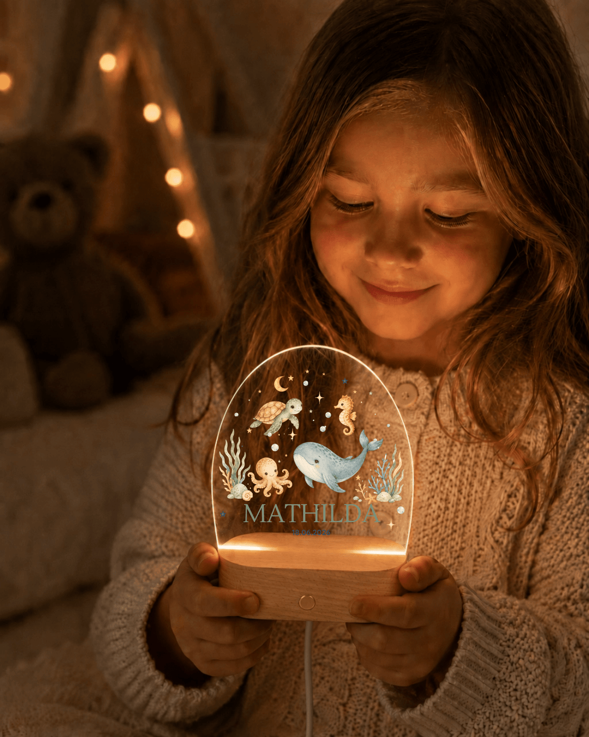Personalisiertes Nachtlicht mit Name & Datum – Wal und Meerestiere Little Mathilda Little Mathilda Nachtlicht