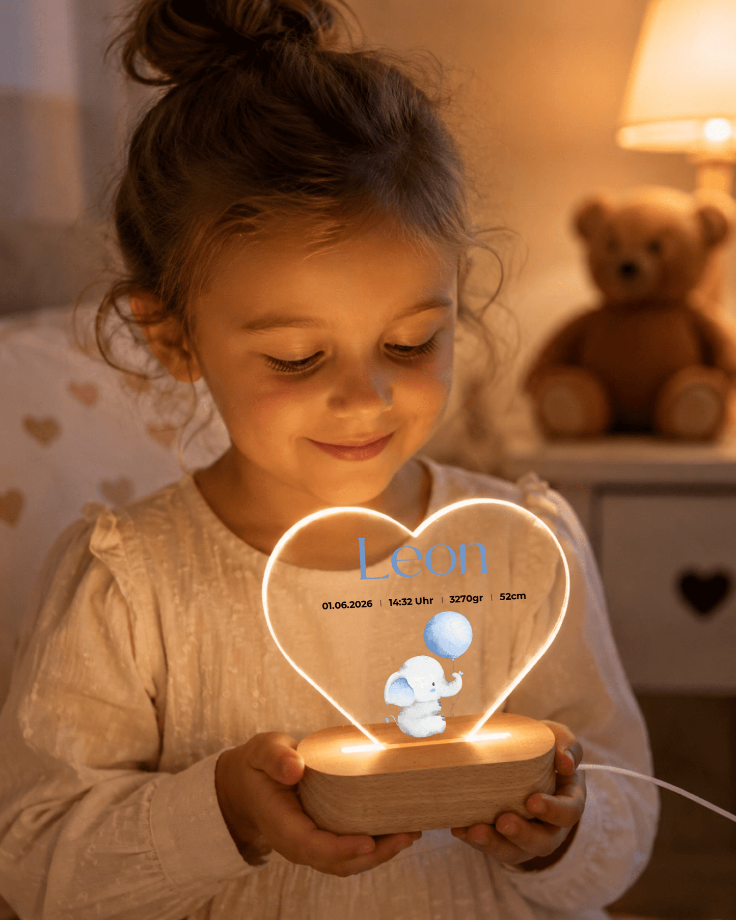 Personalisiertes Acryl - Nachtlicht Baby Elefant mit Namen & Geburtsdaten Little Mathilda Little Mathilda
