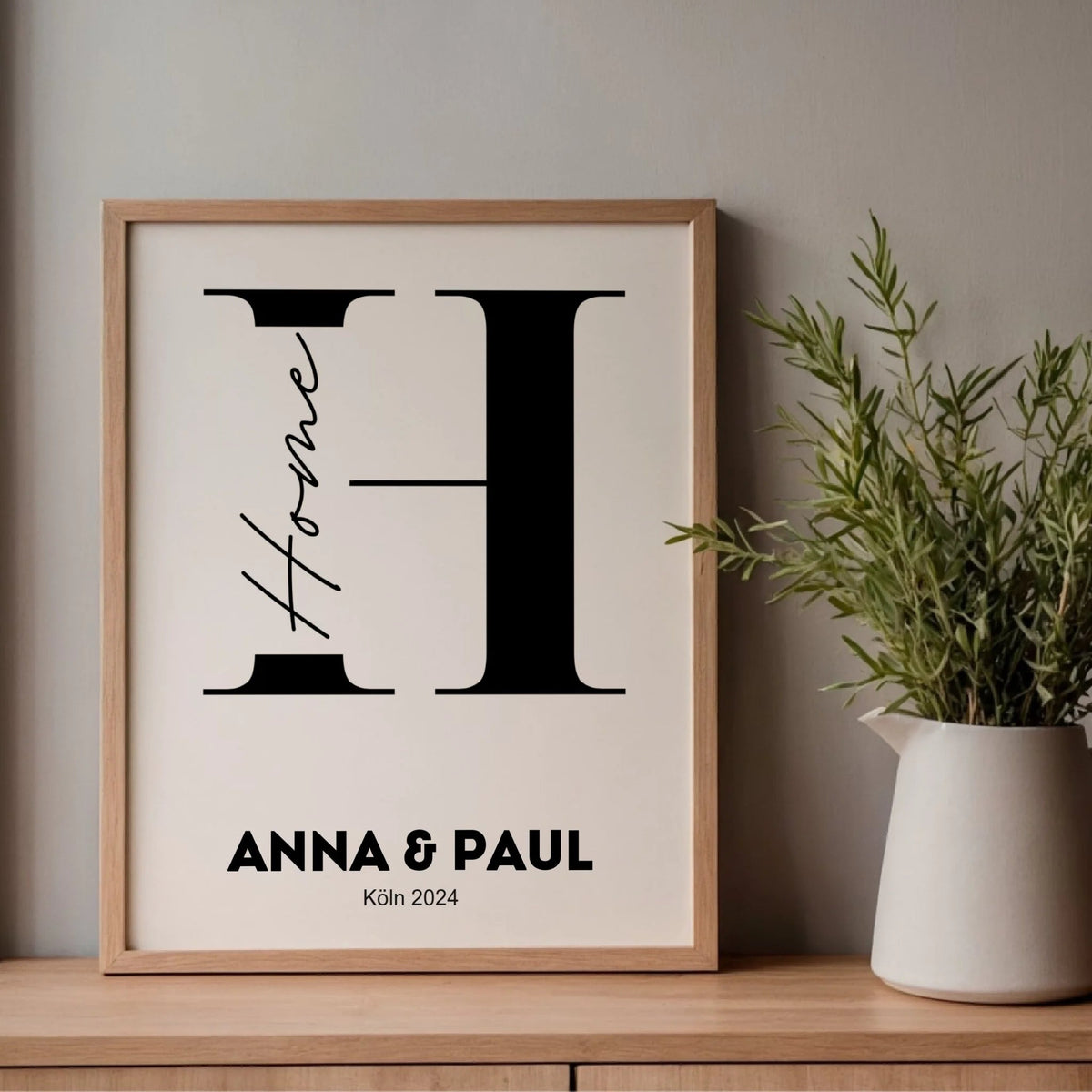 Minimalistisches Poster "HOME" in schwarz weiß mit Namen Little Mathilda Little Mathilda Poster