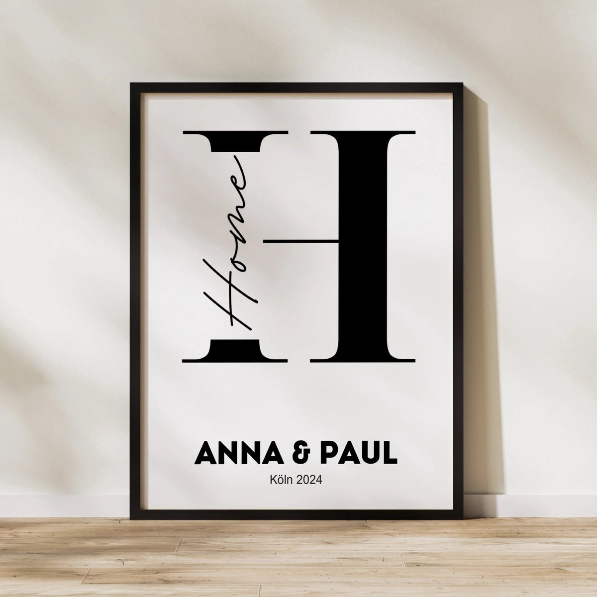 Minimalistisches Poster "HOME" in schwarz weiß mit Namen Little Mathilda Little Mathilda Poster