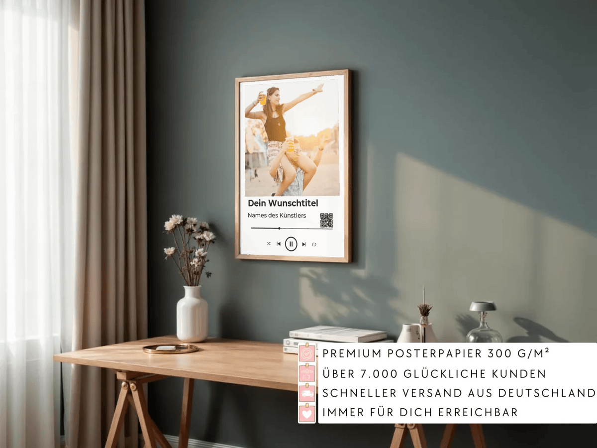 Personalisierte Poster mit Lieblingssong und Wunschfoto Little Mathilda Little Mathilda Poster