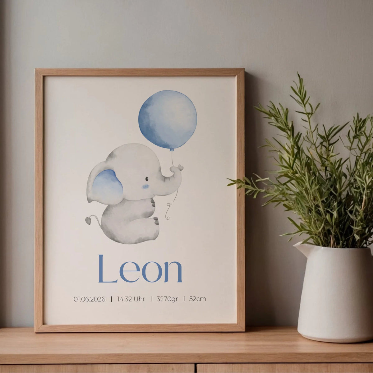 Personalisiertes Geburtsposter mit Elefant, Luftballon und Geburtsdaten Little Mathilda Little Mathilda Poster