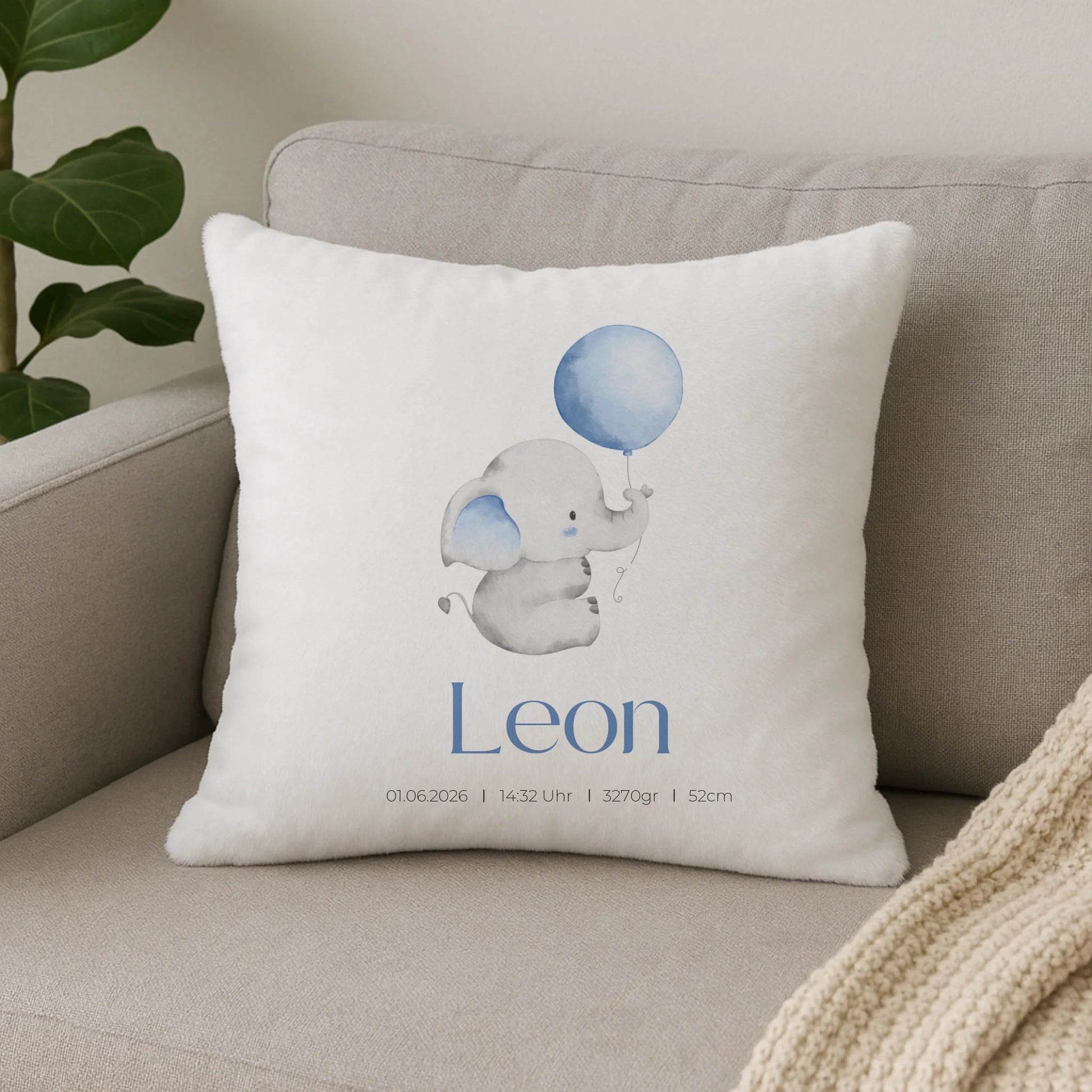 Personalisiertes Geburtsposter mit Elefant, Luftballon und Geburtsdaten Little Mathilda Little Mathilda Poster