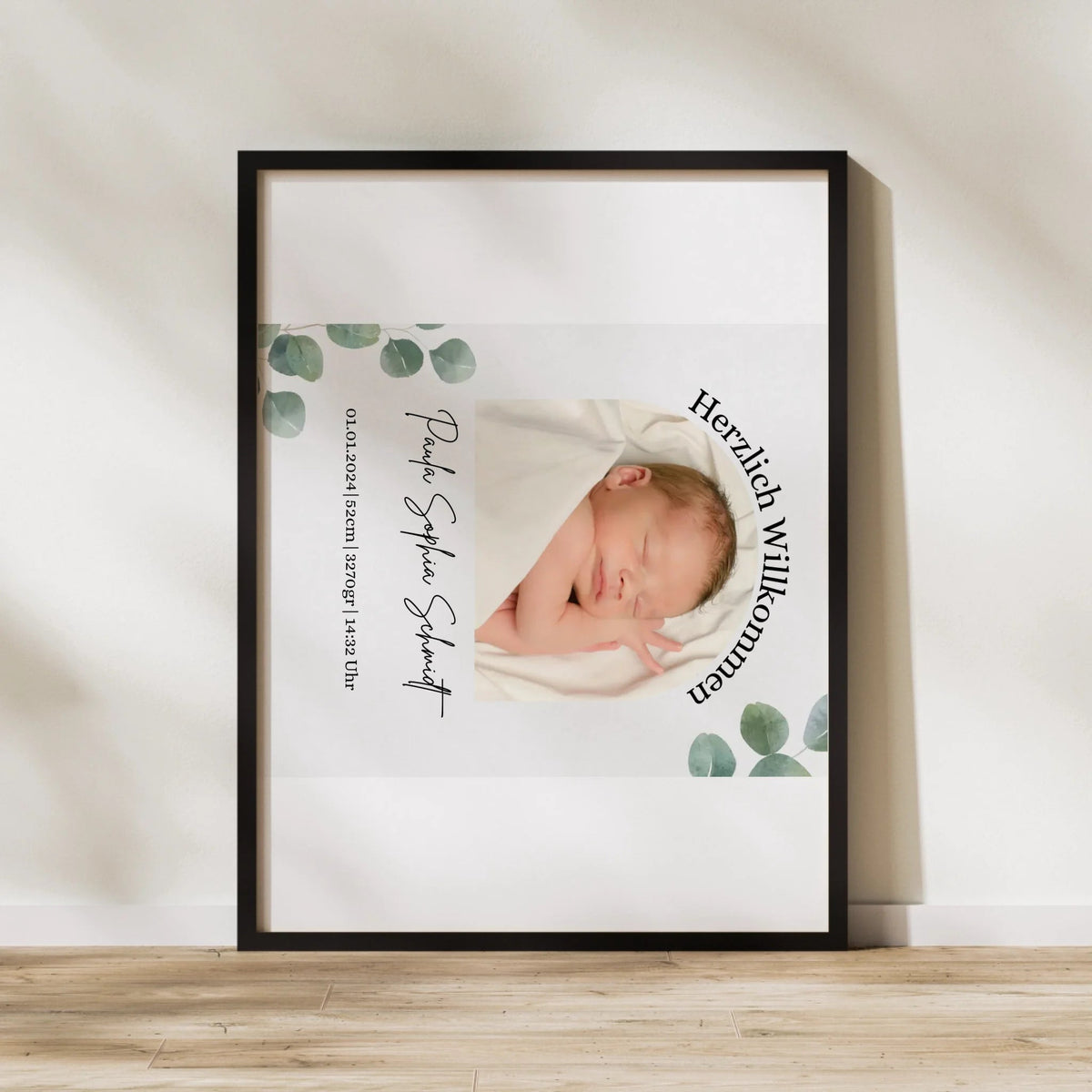 Personalisiertes Geburtsposter mit Foto & Geburtsdaten – Eukalyptus Design fürs Kinderzimmer Little Mathilda Little Mathilda Poster