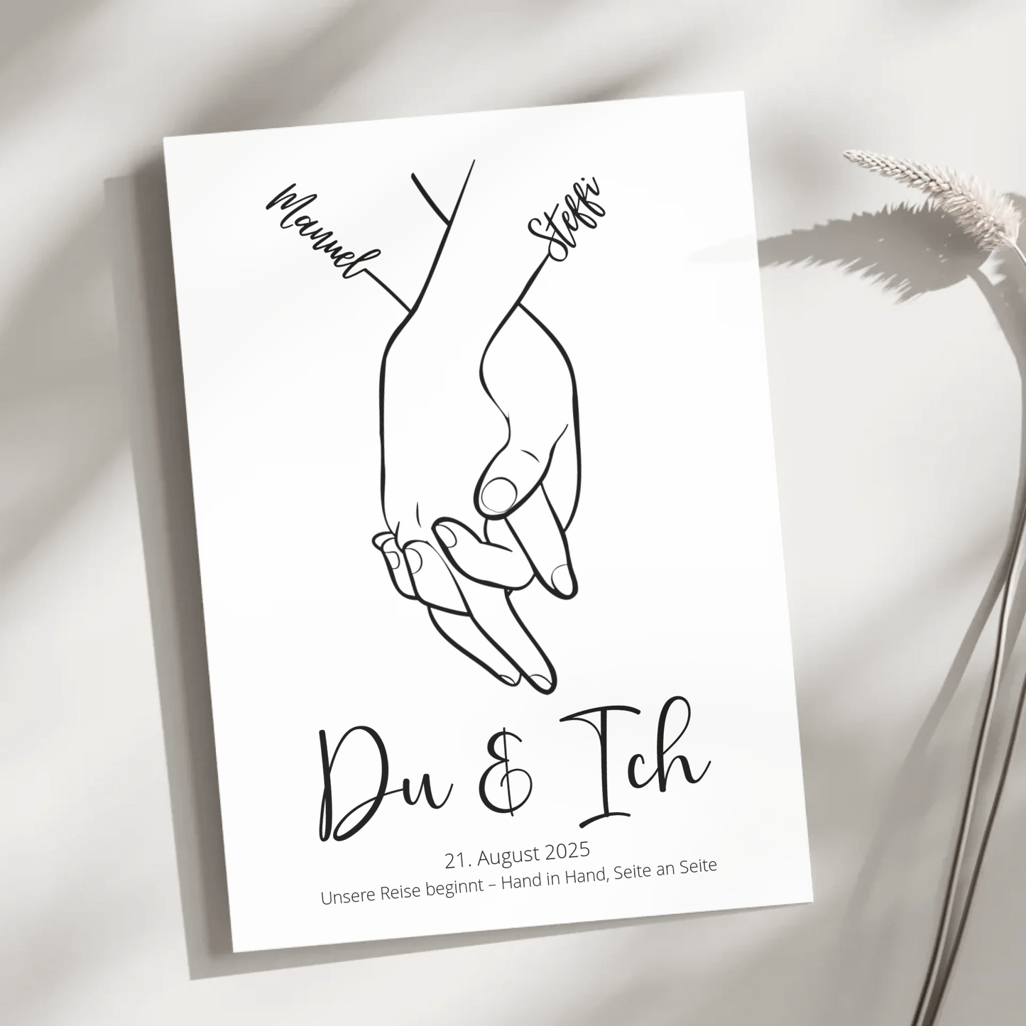 Personalisiertes Wandbild zur Hochzeit – stilvolle Line Art Hände mit Schriftzug „Du & Ich“ und individuellem Datum