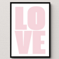 Typografie-Poster „LOVE“ – Modernes Fotoposter Little Mathilda Little Mathilda Poster