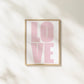Typografie-Poster „LOVE“ – Modernes Fotoposter Little Mathilda Little Mathilda Poster