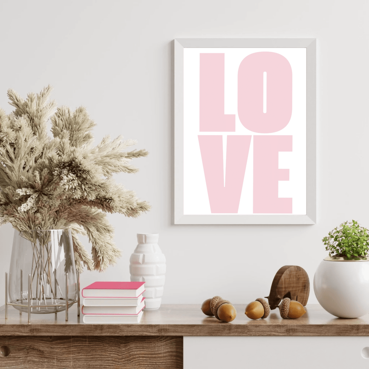 Typografie-Poster „LOVE“ – Modernes Fotoposter Little Mathilda Little Mathilda Poster
