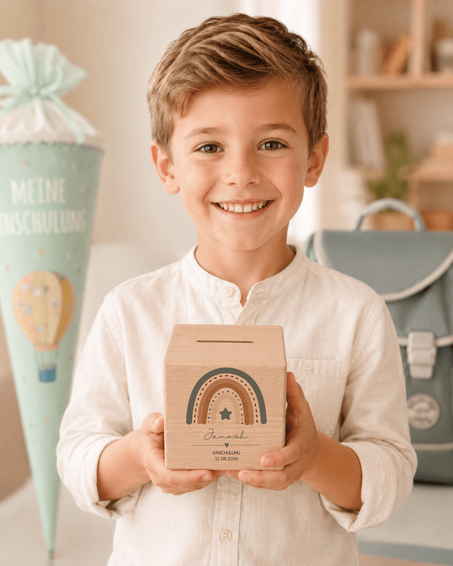 Personalisierte Holzspardose zur Einschulung mit Regenbogen, Name & Datum Little Mathilda Little Mathilda Spardose